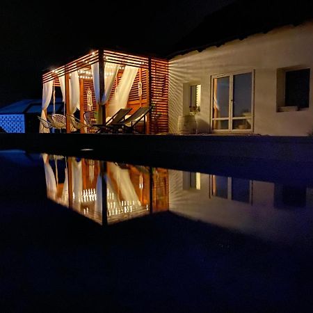 Skriveni Raj Pension Gornji Milanovac Buitenkant foto